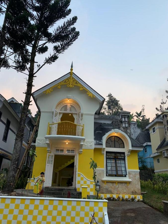 Cinengangirang Villa Wubao Kota Bunga 3 Kamar Harga Budget מראה חיצוני תמונה